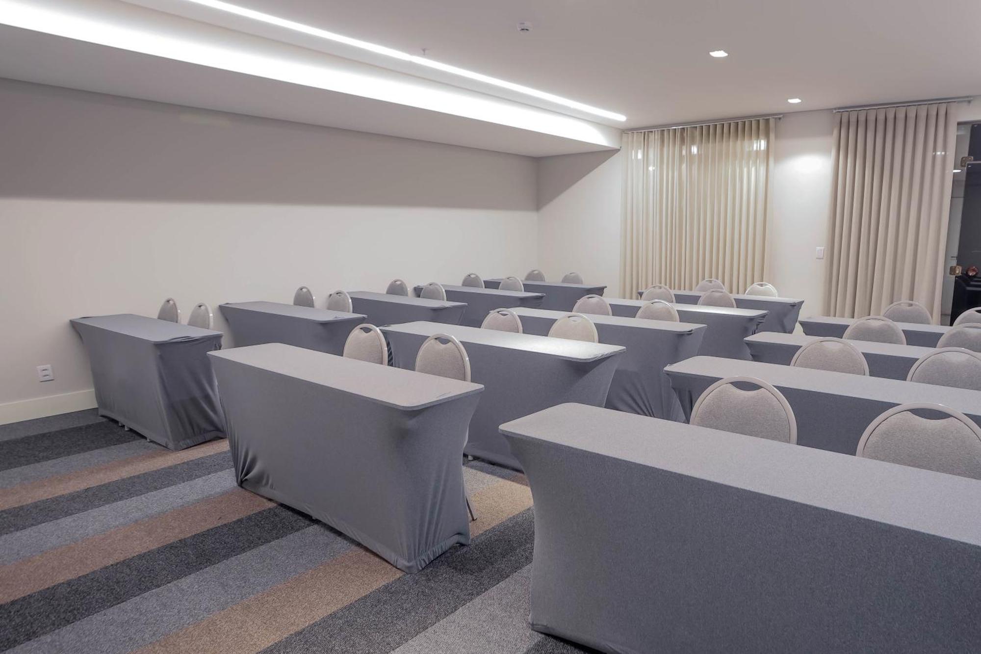 Sj Premium Hotels By Atlantica Goiânia Buitenkant foto