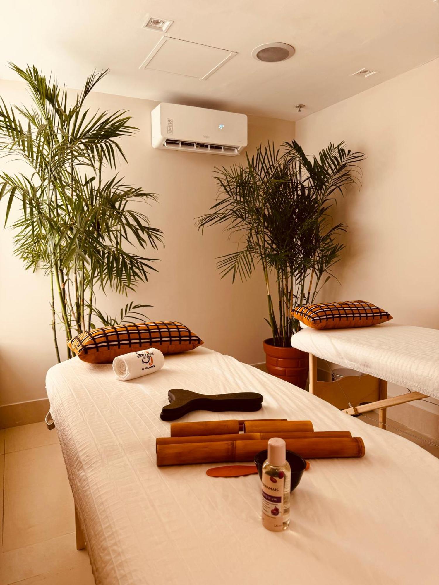 Sj Premium Hotels By Atlantica Goiânia Buitenkant foto