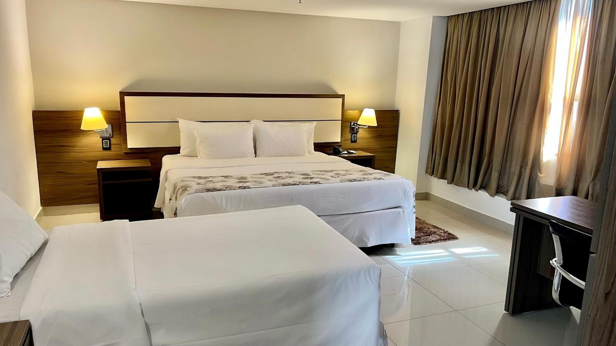 Sj Premium Hotels By Atlantica Goiânia Buitenkant foto